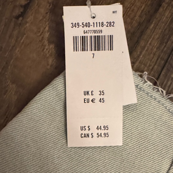 Hollister Light Blue Frayed Jean Shorts - Picture 4 of 4